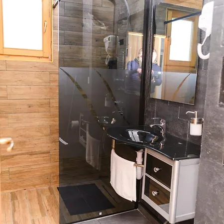 Lejlighed Tomin Adults Only