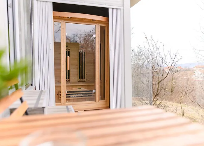 Tomin Adults Only Apartament