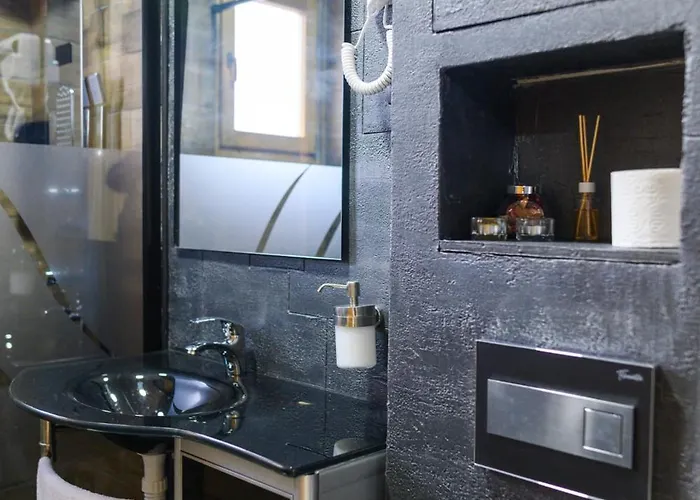 Tomin Adults Only Apartament